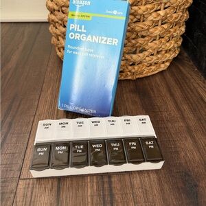 Amazon Basic Care Pill Organizer weekly AM/PM